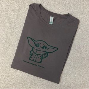 Baby Yoda The Mandalorian T-Shirt XL